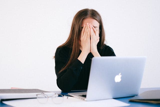 Why Your Website Isn’t Getting Clients & How to Fix It 